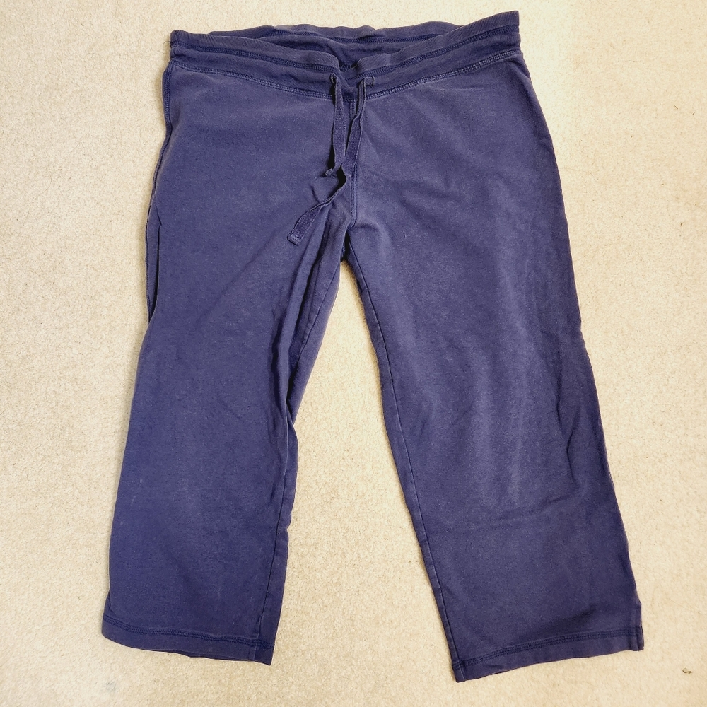 Large purple Capri sweatpants by Laura Ashley